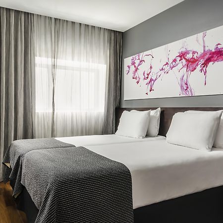 Ikonik Lex Hotel Оспиталет де Лобрегат Екстериор снимка